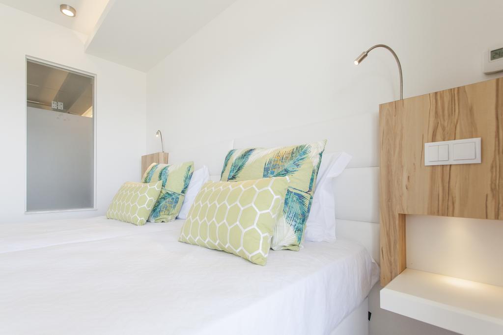 Superior Two-Bedroom Apartment Sea View Prestige